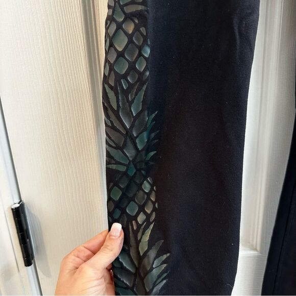Rare Lululemon Full Length Leggings pineapple Pattern Black Active size 6 - Picture 6 of 12